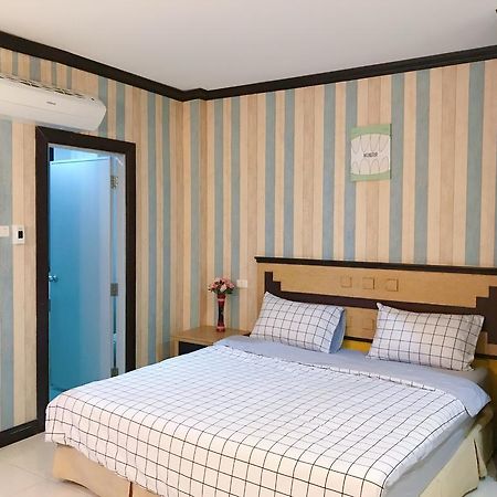 Hotel Sea U Honey à Patong Extérieur photo