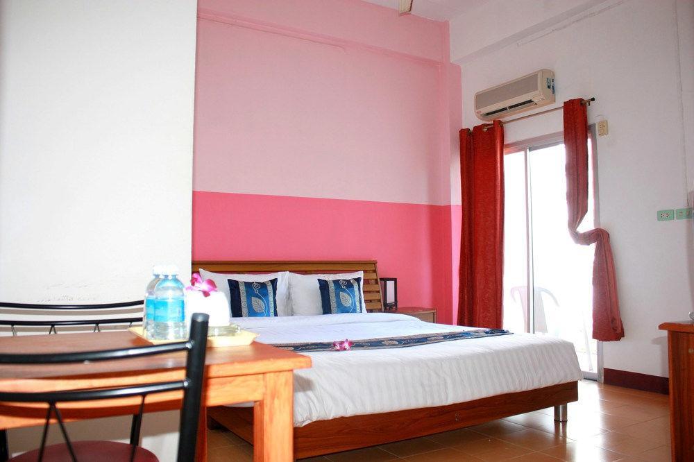 Hotel Sea U Honey à Patong Extérieur photo