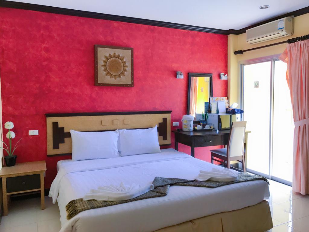 Hotel Sea U Honey à Patong Extérieur photo